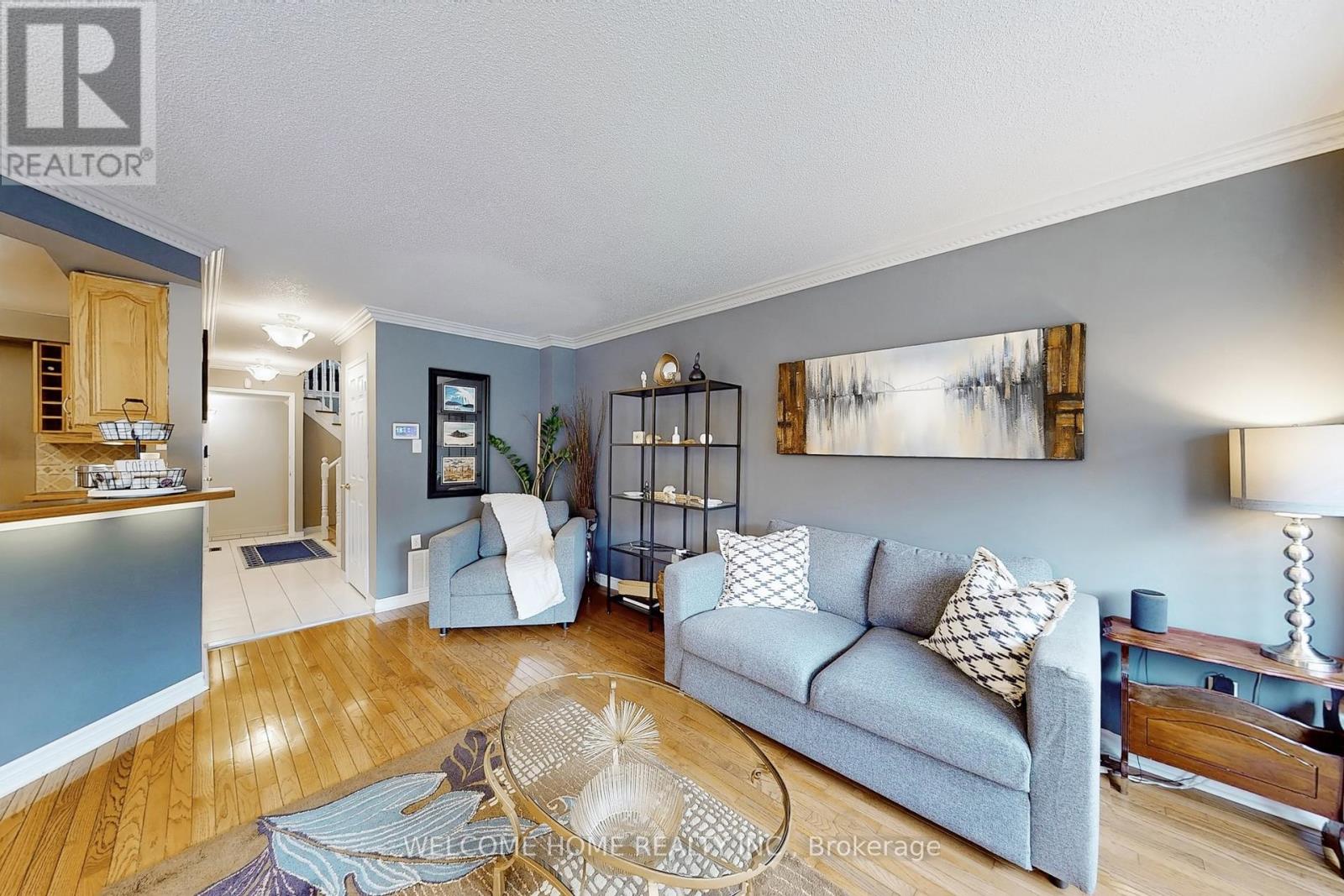 Property at 6079 LEESIDE CRESCENT image 4
