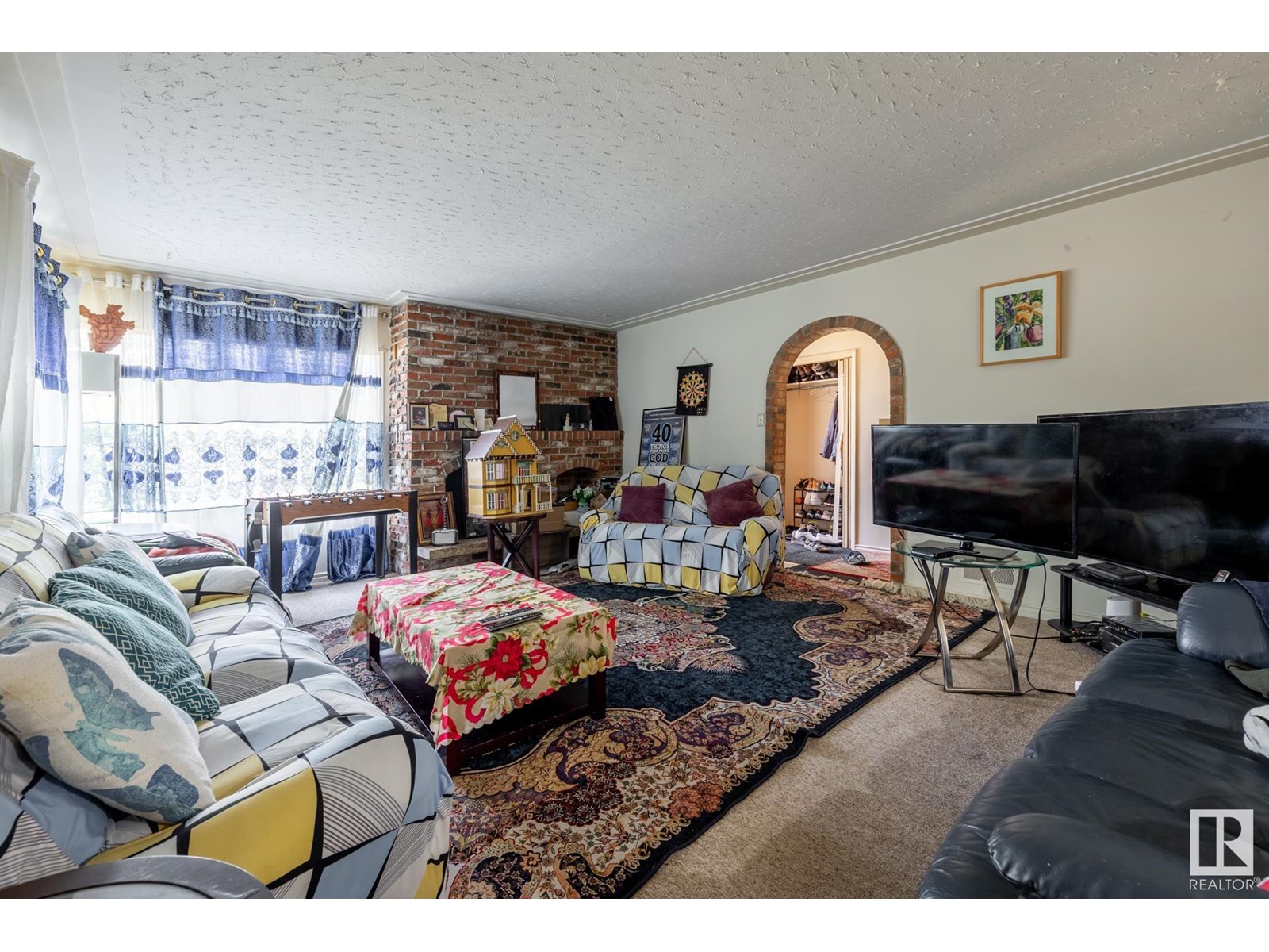 Property at 11819 87 AV NW image 4