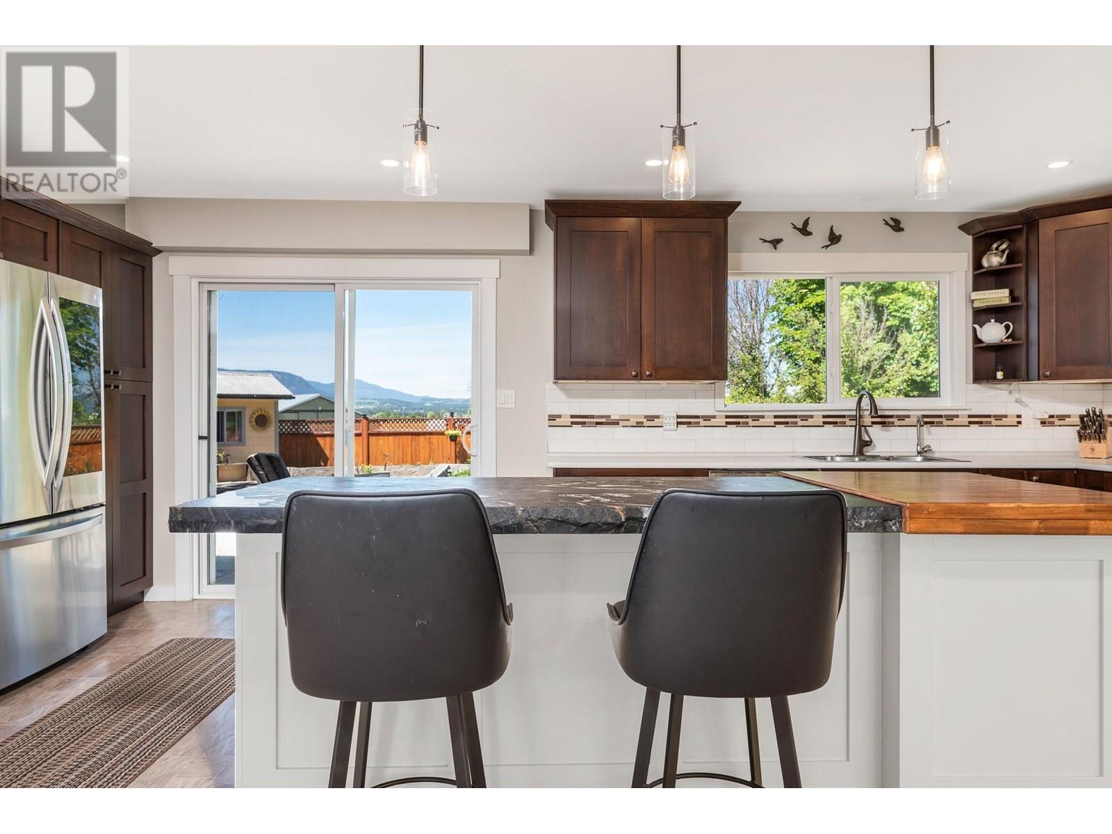 1617 Eagle Rock Road, Armstrong, British Columbia  V4Y 0R3 - Photo 6 - 10353786