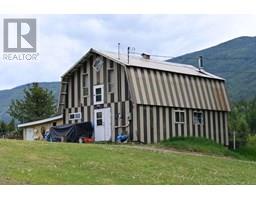 2165 Raven Road, Castlegar, British Columbia