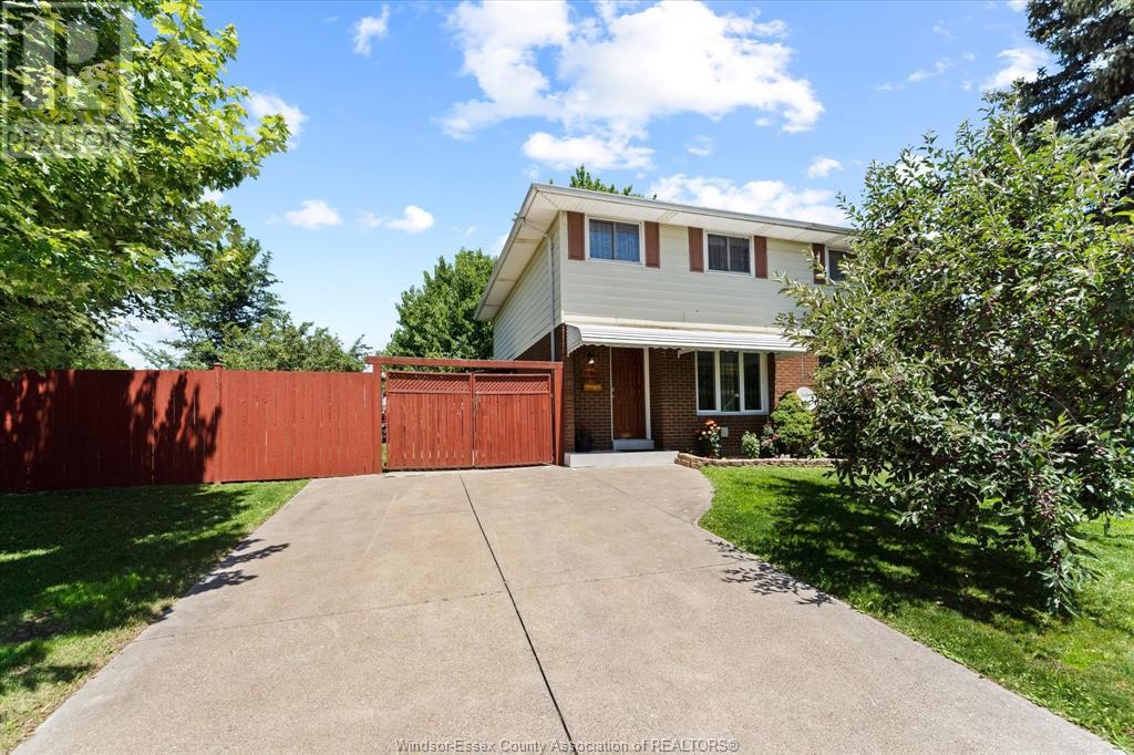 Property at 9760 LYNNGROVE image 2
