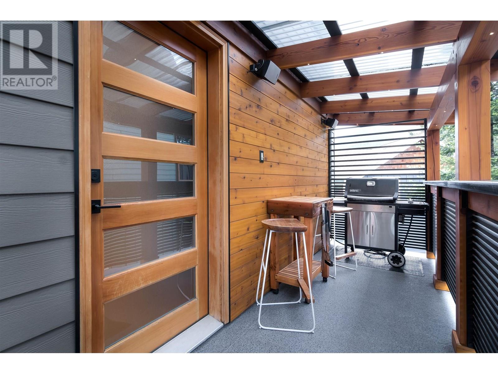 7456 Dogwood Street, Pemberton, British Columbia  V0N 0A7 - Photo 10 - R3020210