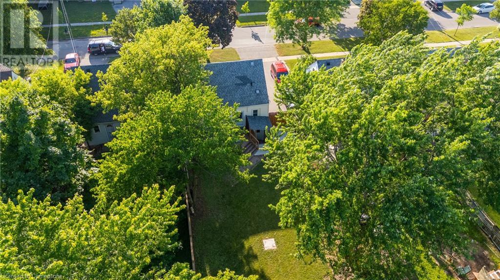 38 Eastvale Place, Hamilton, Ontario  L8H 1P1 - Photo 37 - 40745319