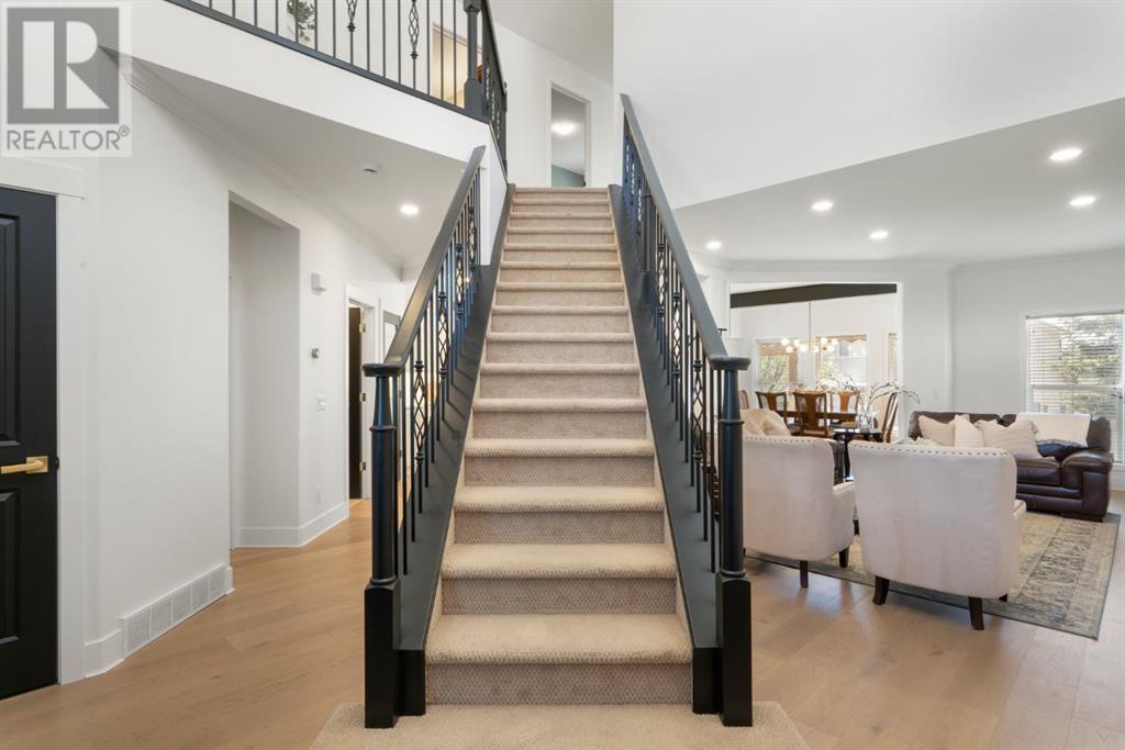 Property at 91 Kincora Heights NW image 2