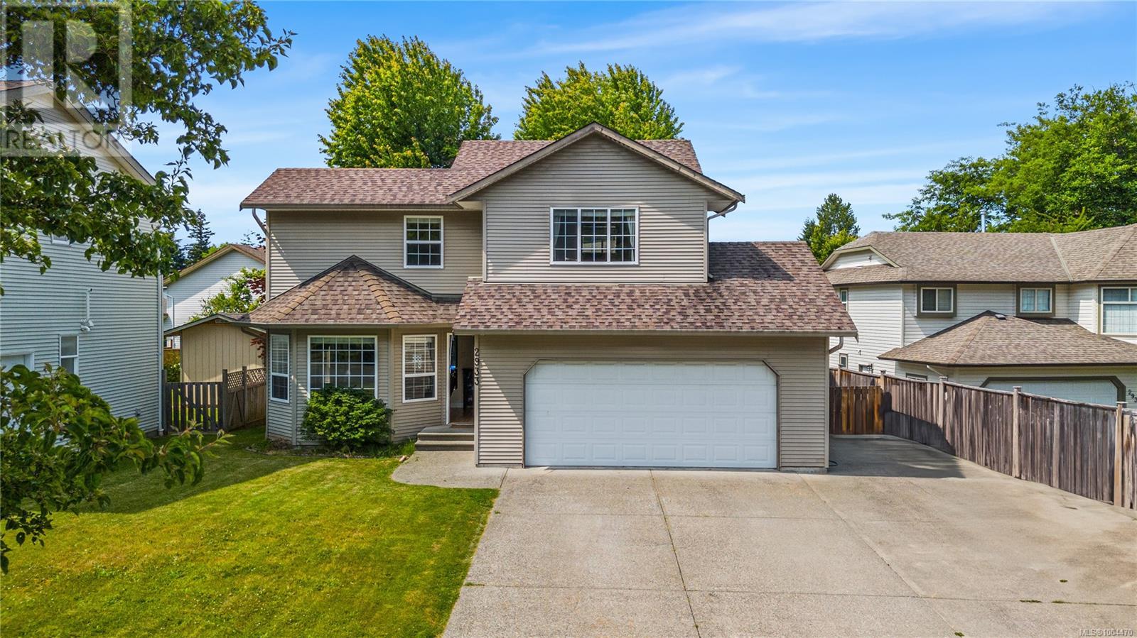 Property at 2933 Apple Dr image 1