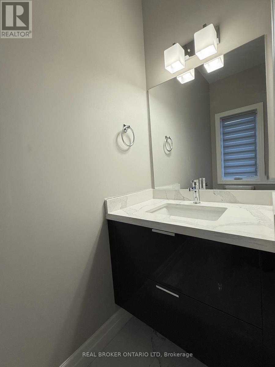 Property at 851 SARNIA ROAD image 3