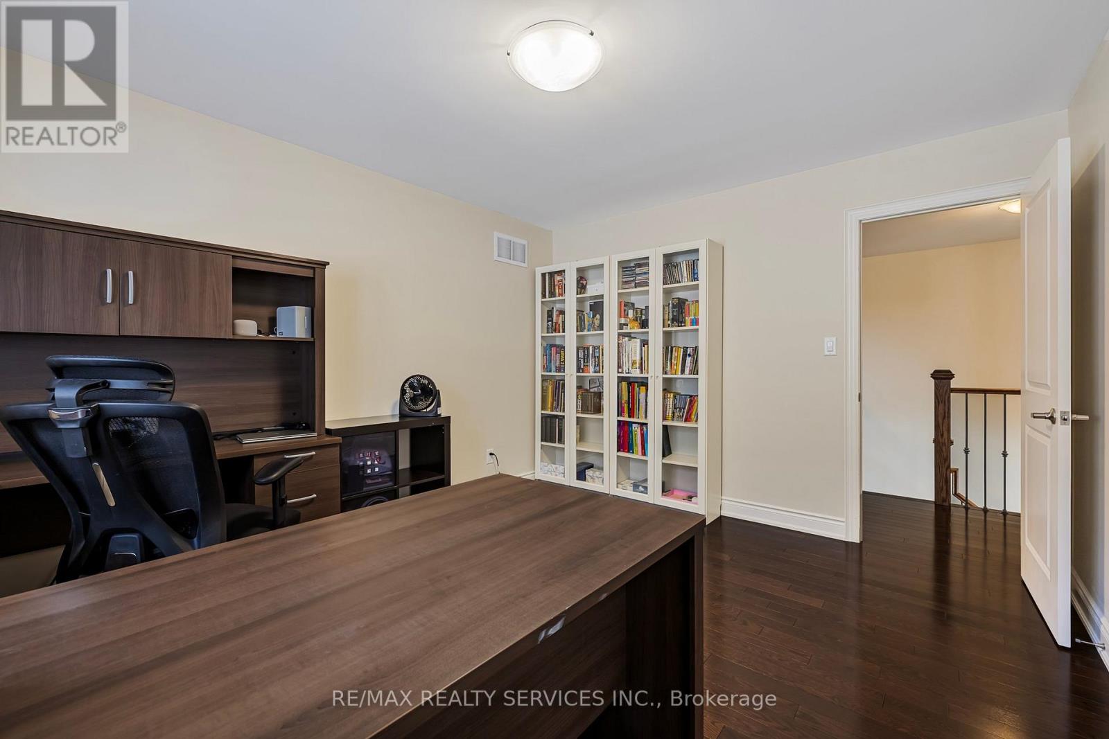 5 Perth Street, Brampton, Ontario L6Z 4P3 - Photo 28 - W12245821