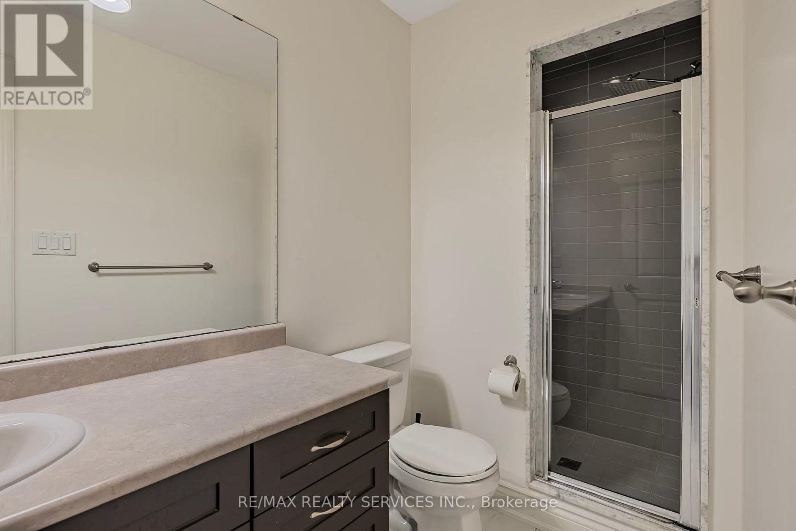 5 Perth Street, Brampton, Ontario L6Z 4P3 - Photo 31 - W12245821