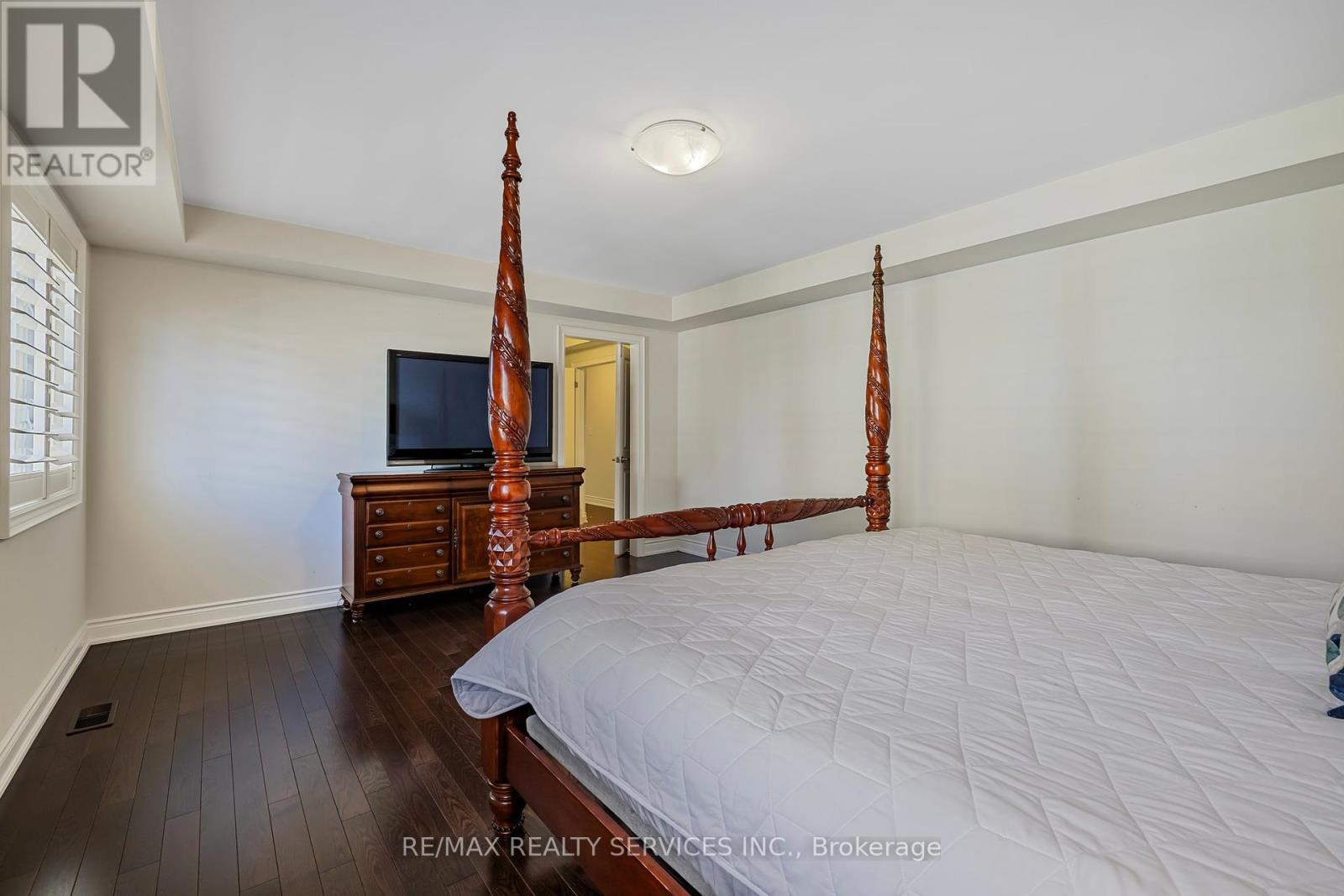 5 Perth Street, Brampton, Ontario L6Z 4P3 - Photo 33 - W12245821