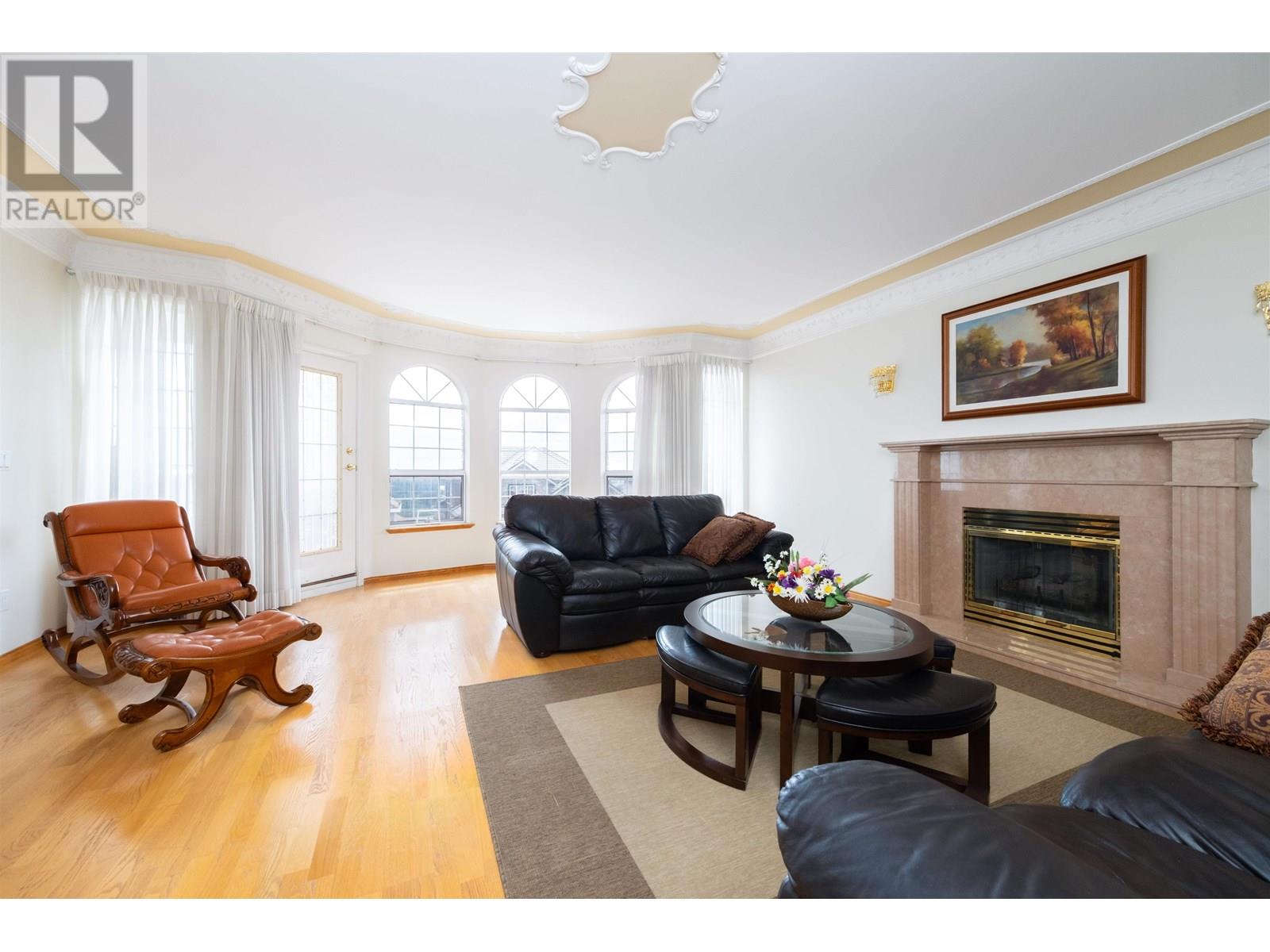 Property at 2248 SICAMOUS AVENUE image 5