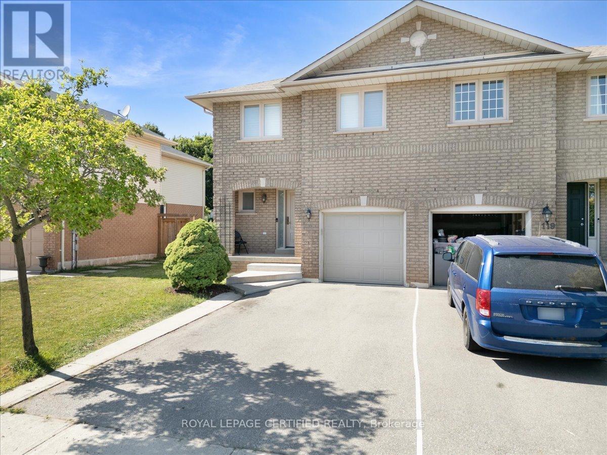 Property at 121 GENESEE DRIVE image 1
