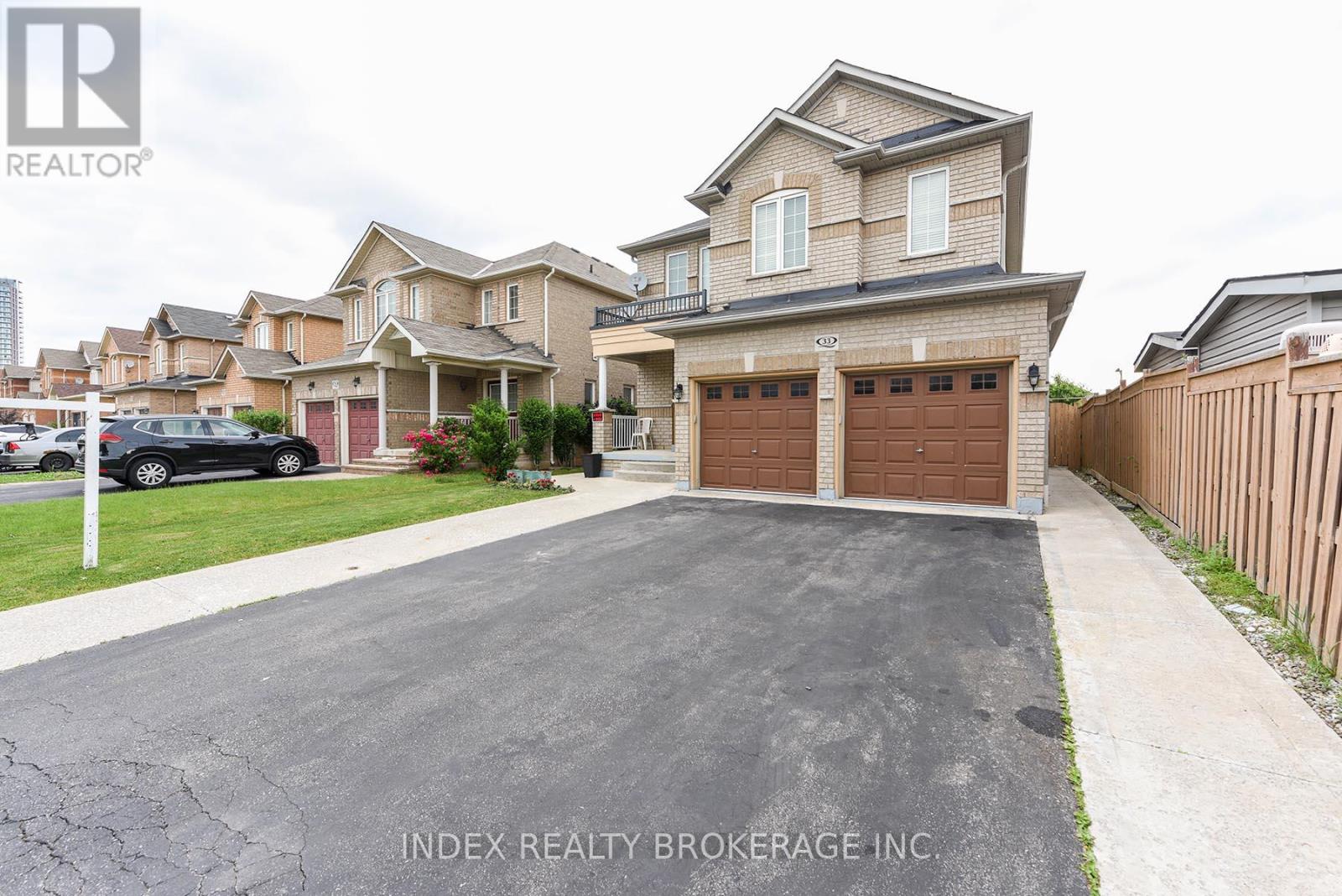 Property at 33 PORTSTEWART CRESCENT image 3