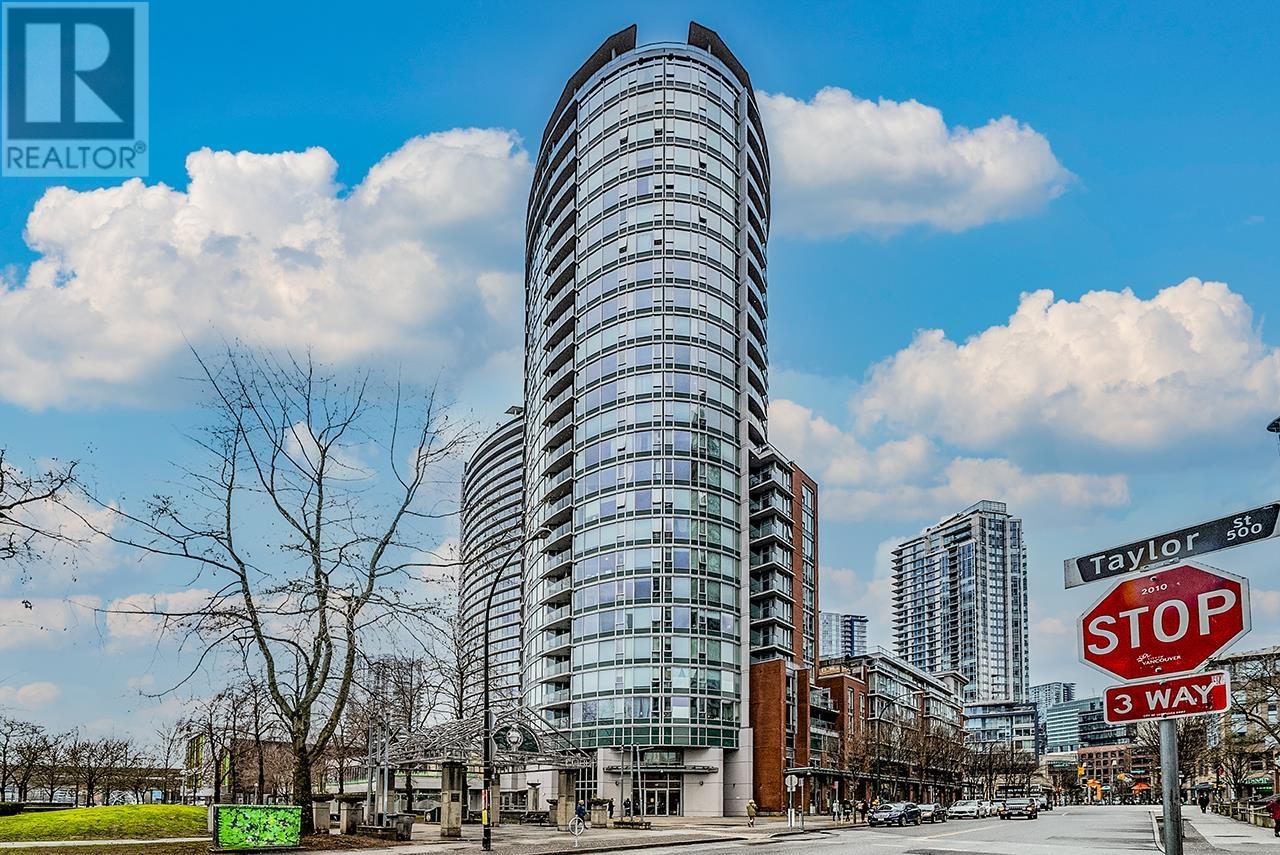 907 58 KEEFER PLACE, vancouver, British Columbia
