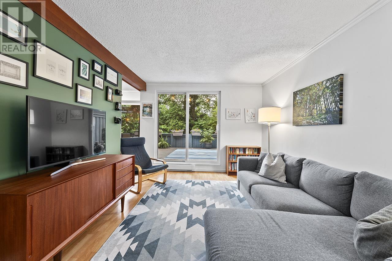 Property at 8214 ROSSWOOD PLACE image 1
