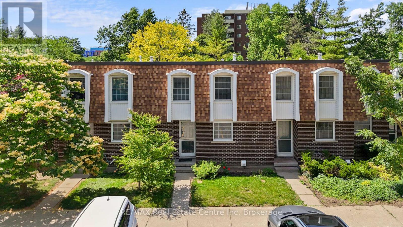 Property at 28 - 383 EDINBURGH ROAD S image 1
