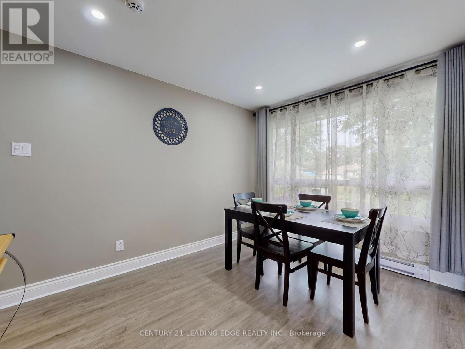 27 Isle Vista Drive, Georgina, Ontario  L0E 1N0 - Photo 16 - N12245840