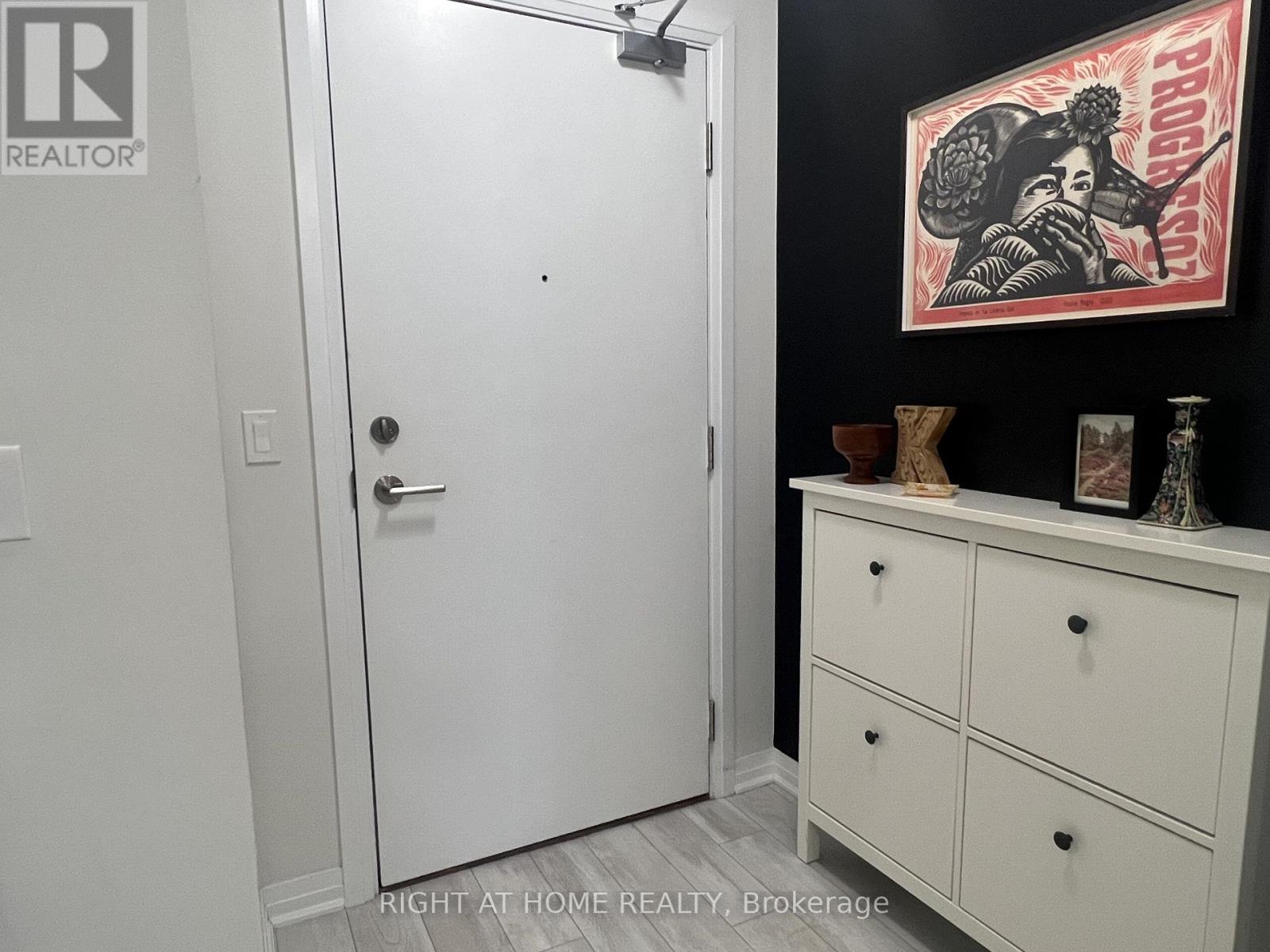 202 - 1630 Queen Street E, Toronto, Ontario  M4L 0B3 - Photo 11 - E12245904
