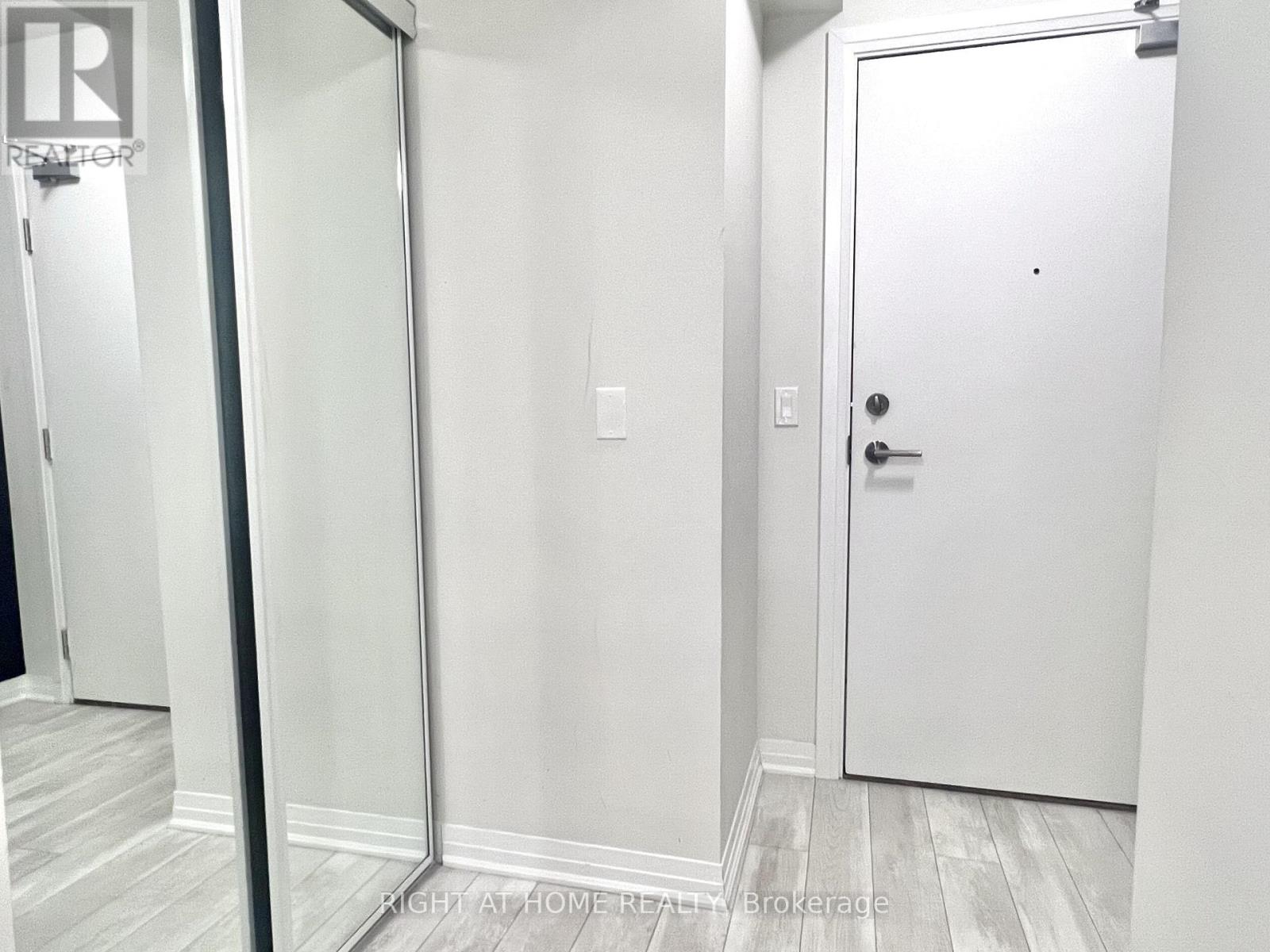 202 - 1630 Queen Street E, Toronto, Ontario  M4L 0B3 - Photo 18 - E12245904