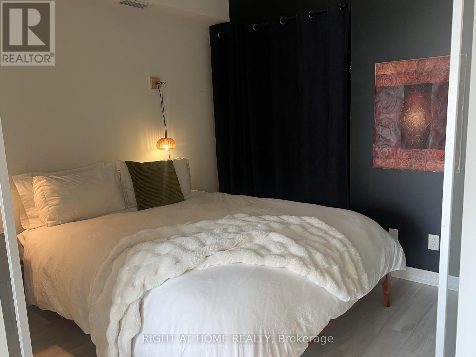 202 - 1630 Queen Street E, Toronto, Ontario  M4L 0B3 - Photo 3 - E12245904