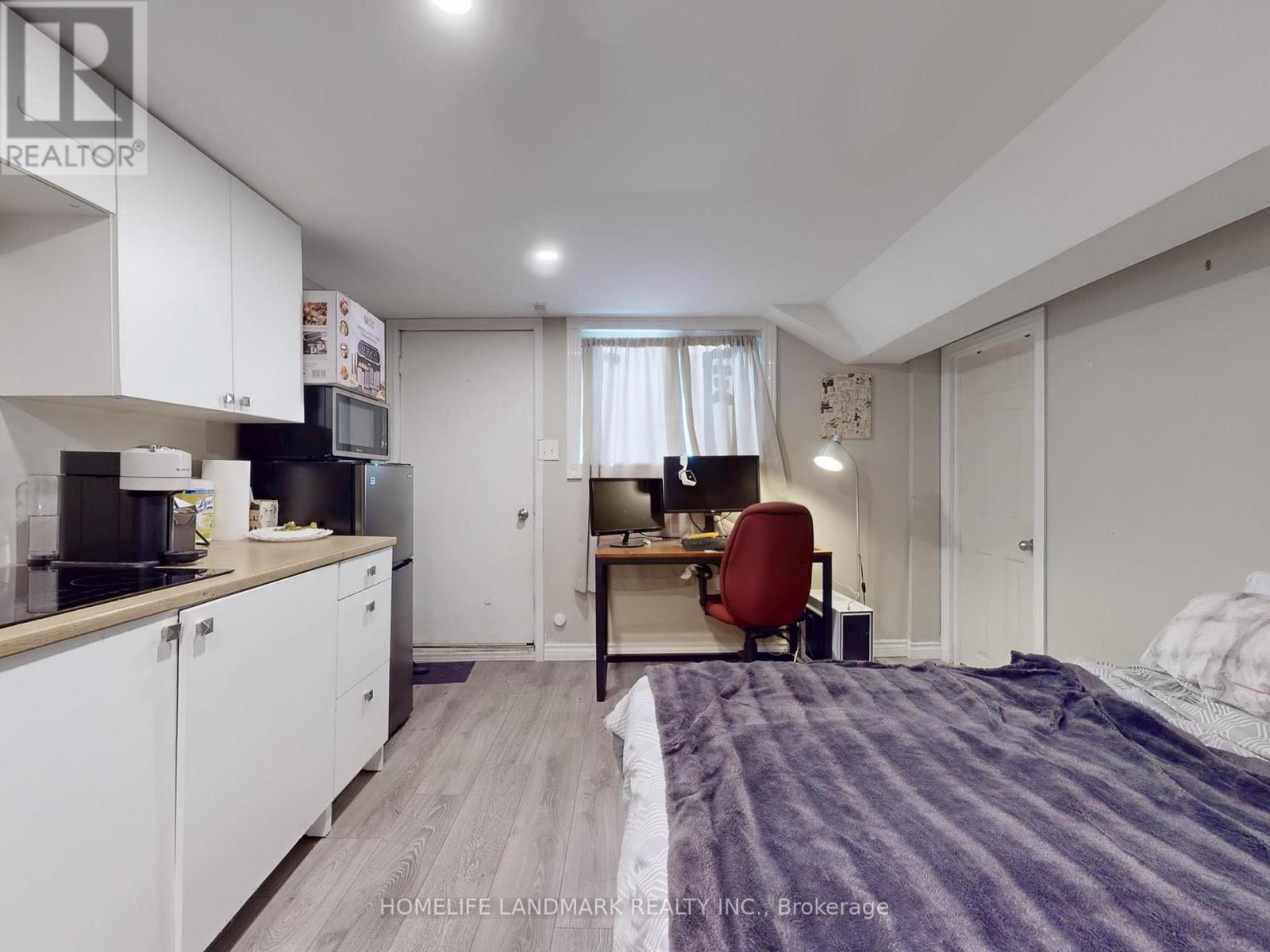 138 - 3175 Kirwin Avenue, Mississauga, Ontario  L5A 3M4 - Photo 27 - W12225406