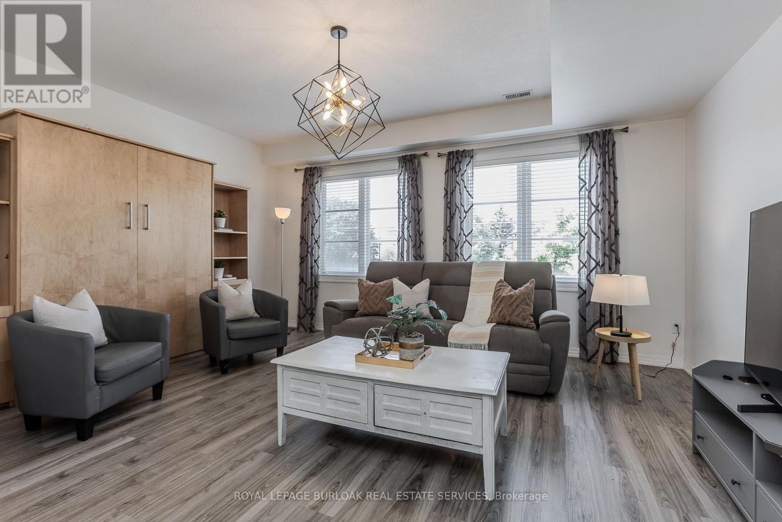 46 - 70 Plains Road W, Burlington (Bayview), Ontario  L7T 0B6 - Photo 11 - W12245905