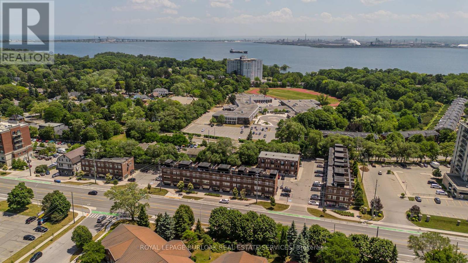 46 - 70 Plains Road W, Burlington (Bayview), Ontario  L7T 0B6 - Photo 2 - W12245905