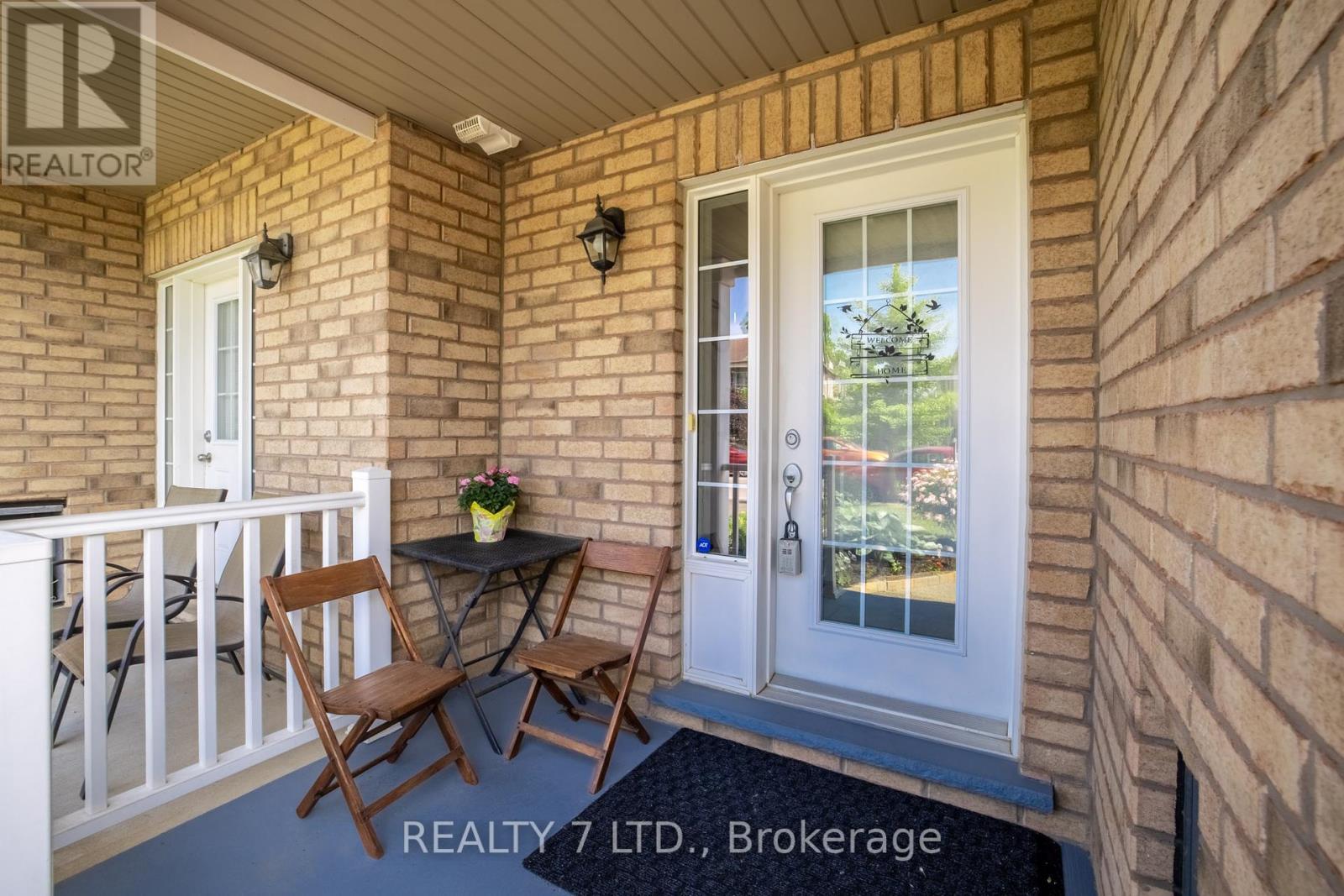 Property at 14 CHLOE STREET image 3