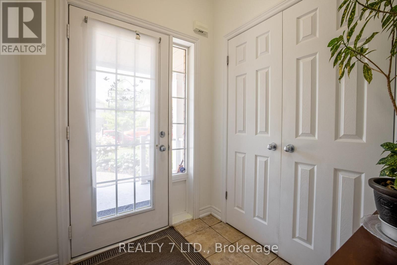 Property at 14 CHLOE STREET image 5