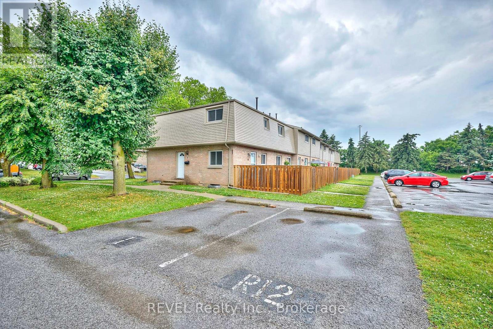 Property at 1 - 4215 MEADOWVALE DRIVE image 5