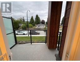 208 12109 223 STREET, Maple Ridge, British Columbia