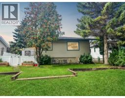 1328 24 Street, Didsbury, Ca