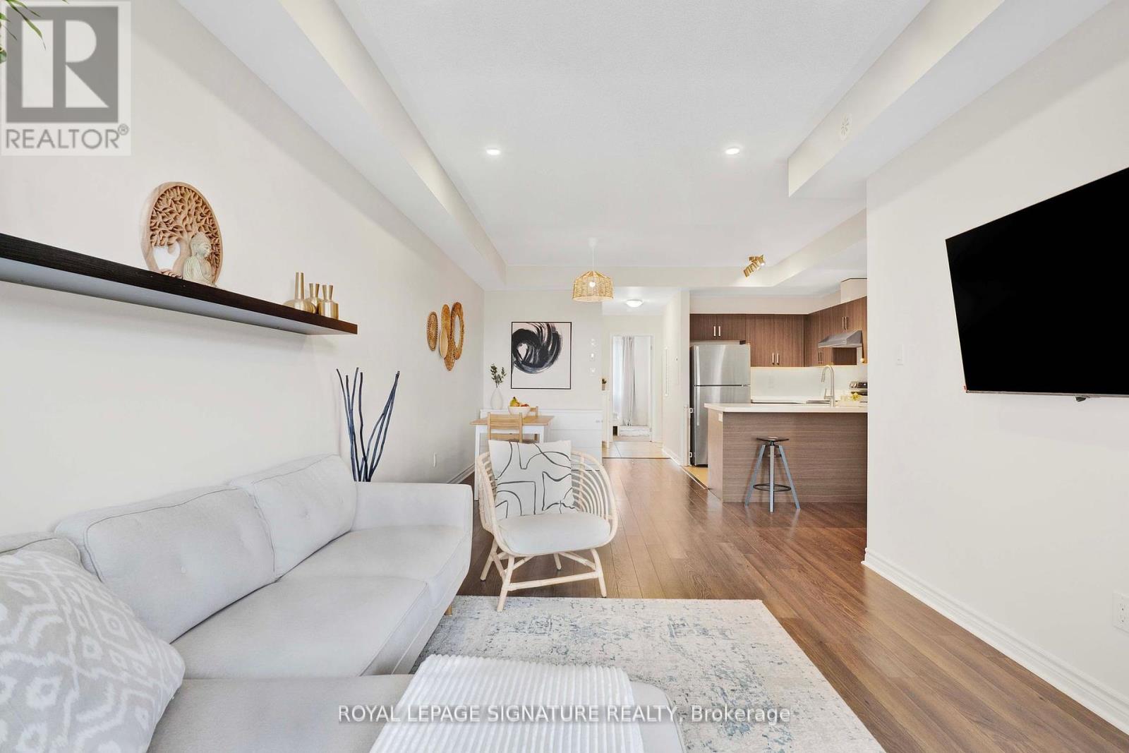 26-02 - 2420 Baronwood Drive, Oakville (Wm Westmount), Ontario  L6M 0X6 - Photo 4 - W12245938