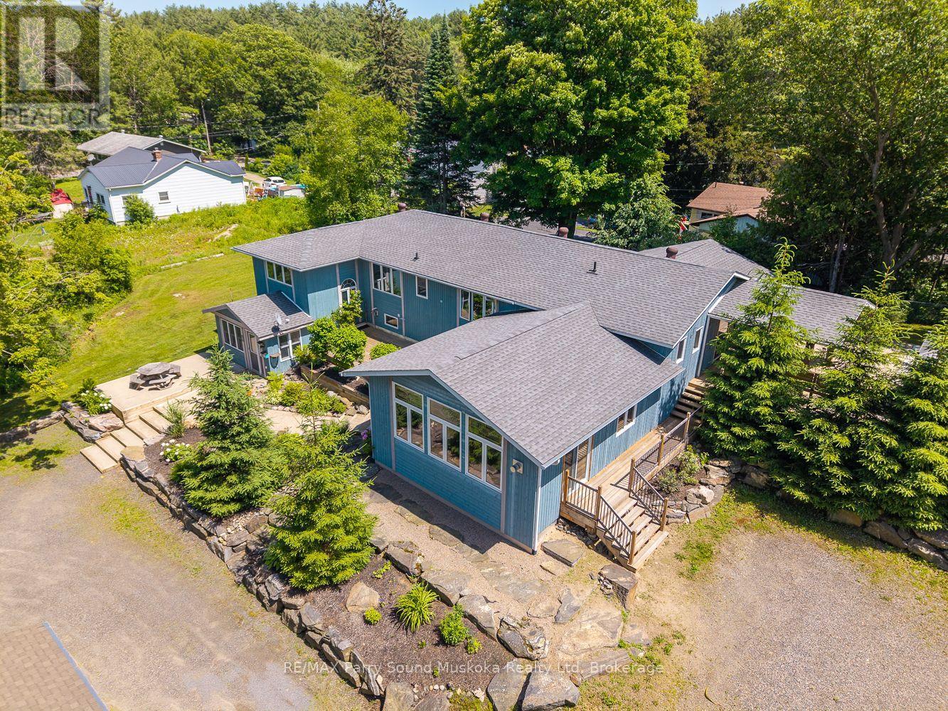 9 Addie Street, Parry Sound, Ontario  P2A 2J9 - Photo 7 - X12245963