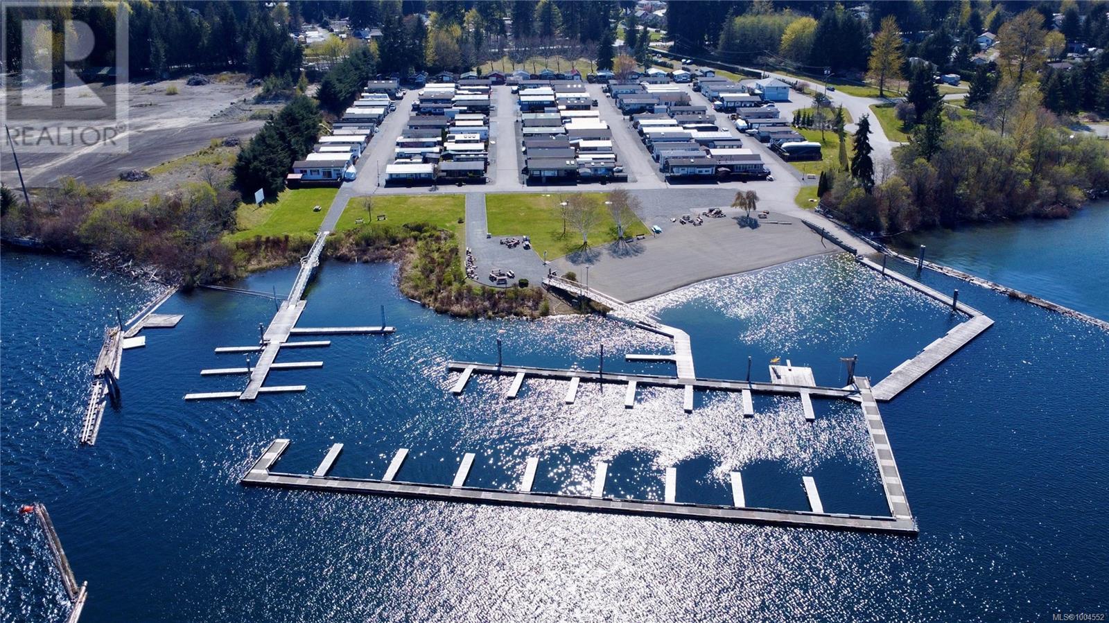 4 6855 Park Ave, Honeymoon Bay, British Columbia