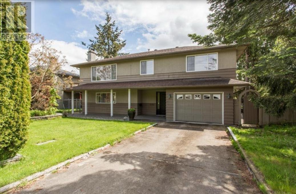 Property at 5182 57A STREET image 1