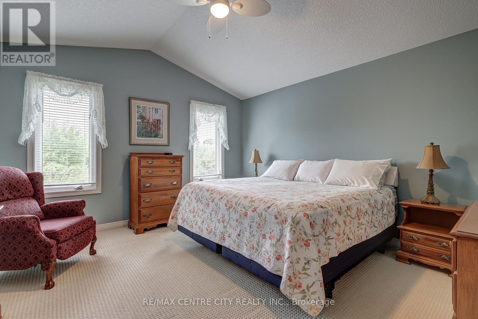 29 Hickory Lane, St. Thomas, Ontario  N5R 6K9 - Photo 20 - X12245977