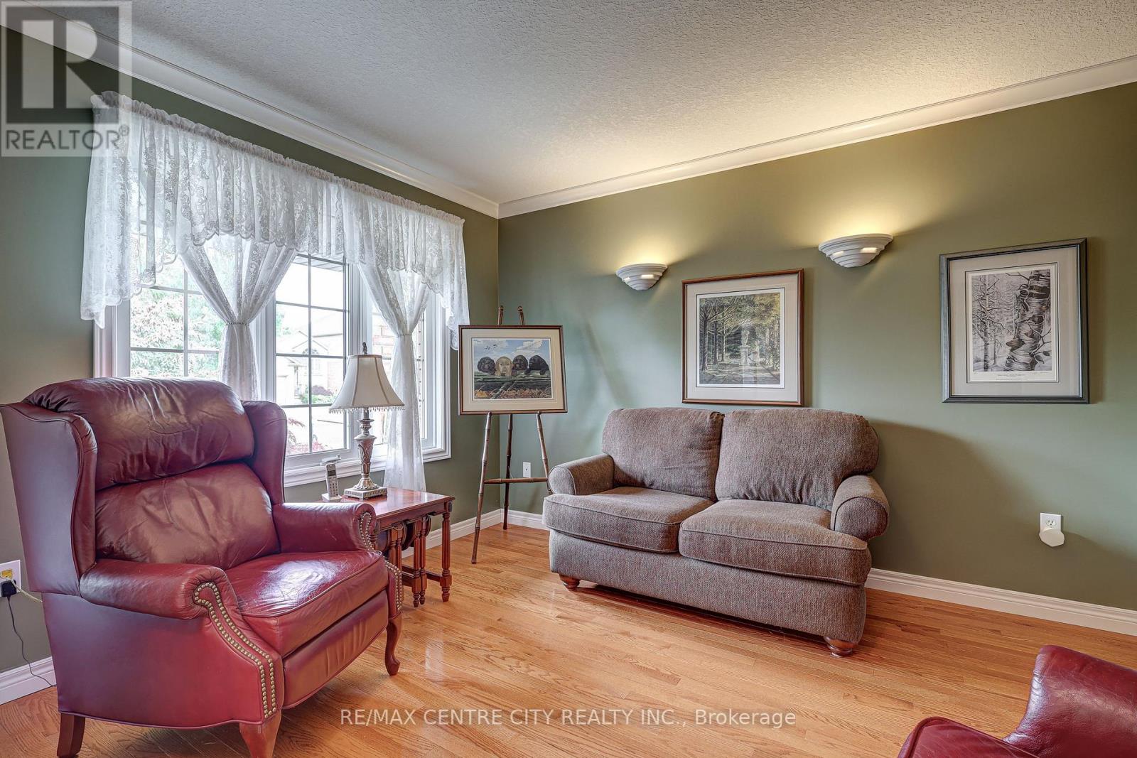 29 Hickory Lane, St. Thomas, Ontario  N5R 6K9 - Photo 27 - X12245977