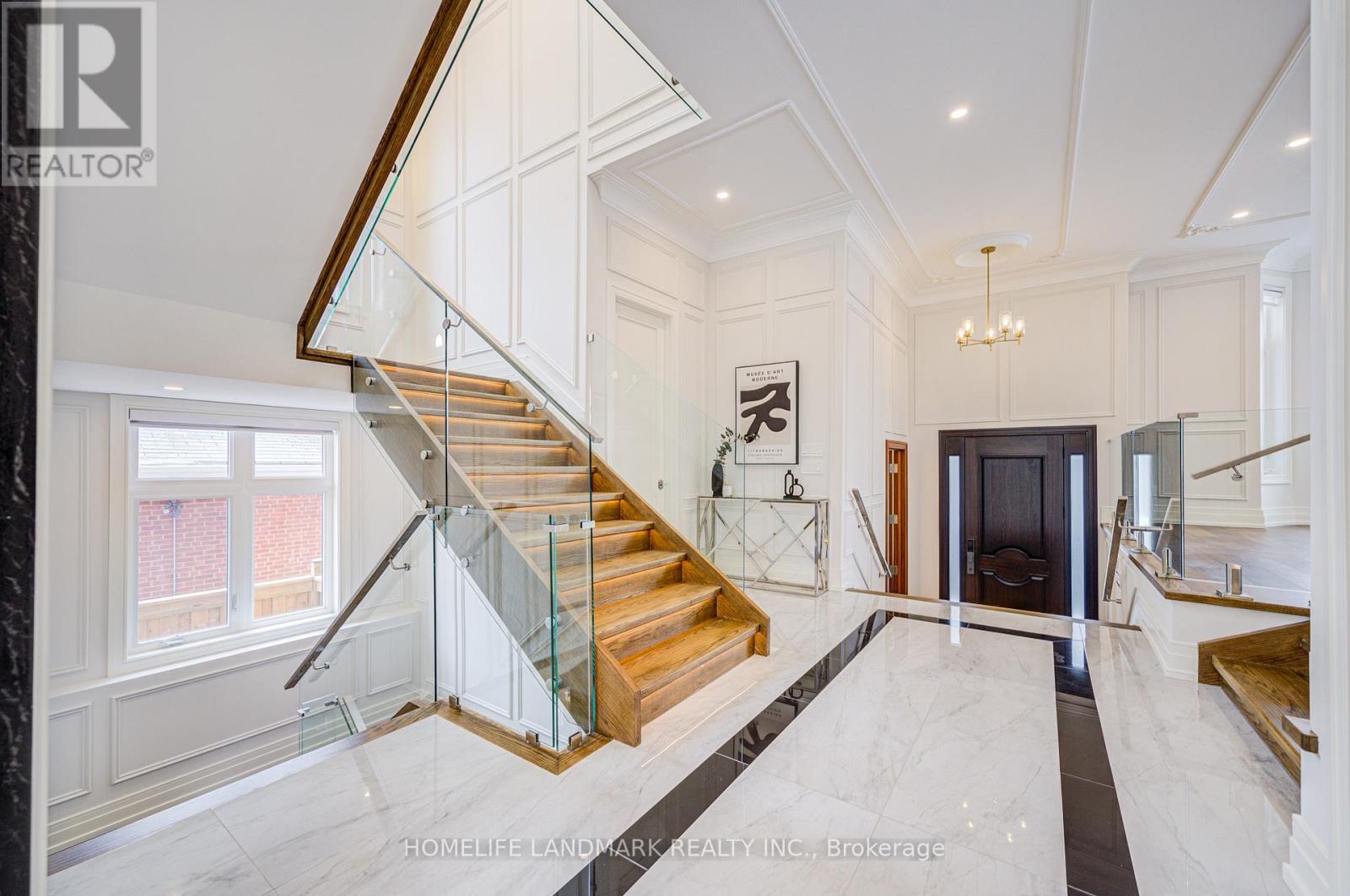 Property at 3 DROMORE CRESCENT image 4