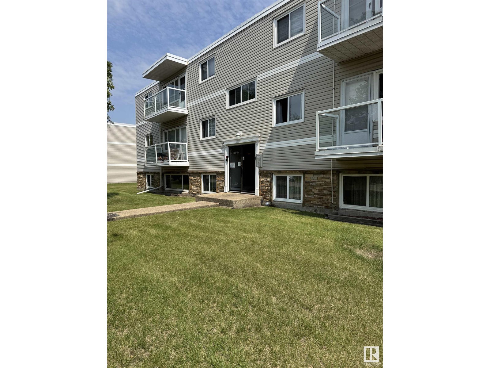 Property at #5 12715 81 ST NW image 1
