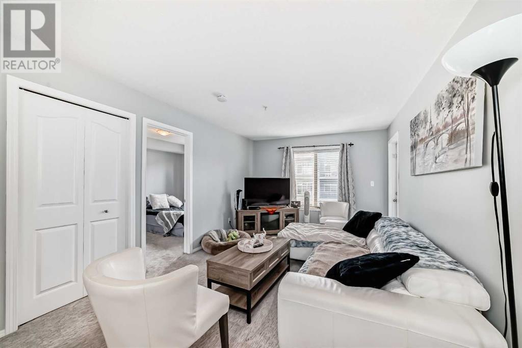 Property at 1305, 403 Mackenzie Way SW image 3