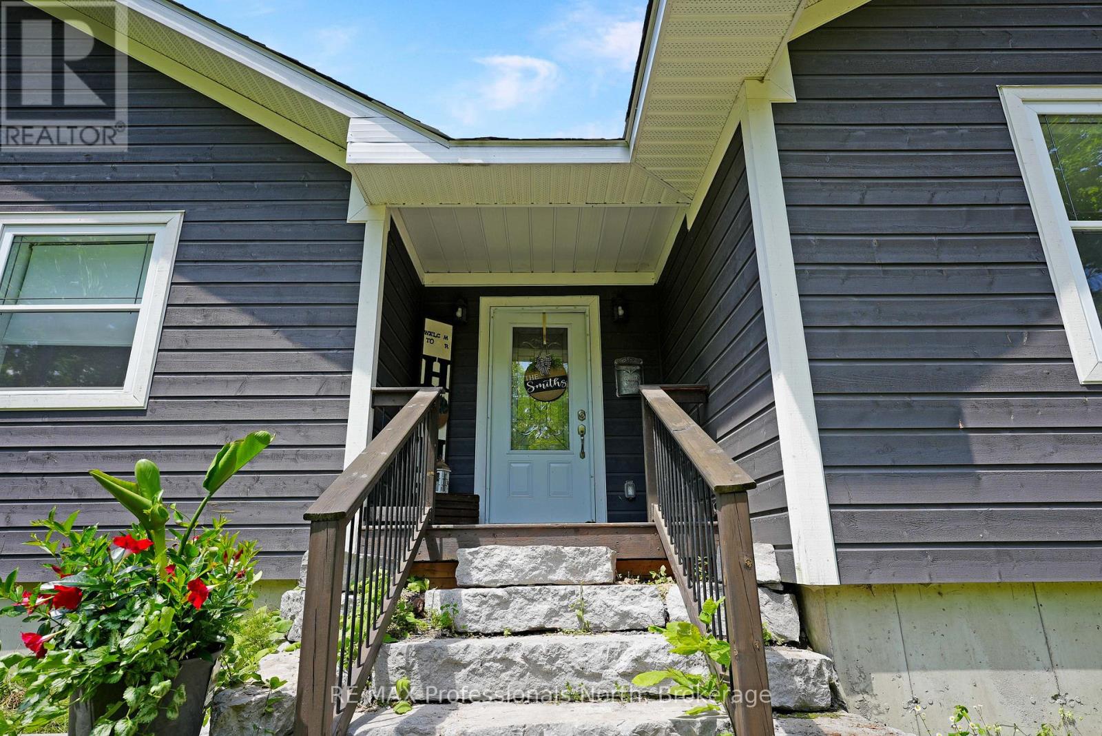 1979 Blairhampton Road, Minden Hills (Minden), Ontario  K0M 2K0 - Photo 7 - X12245996