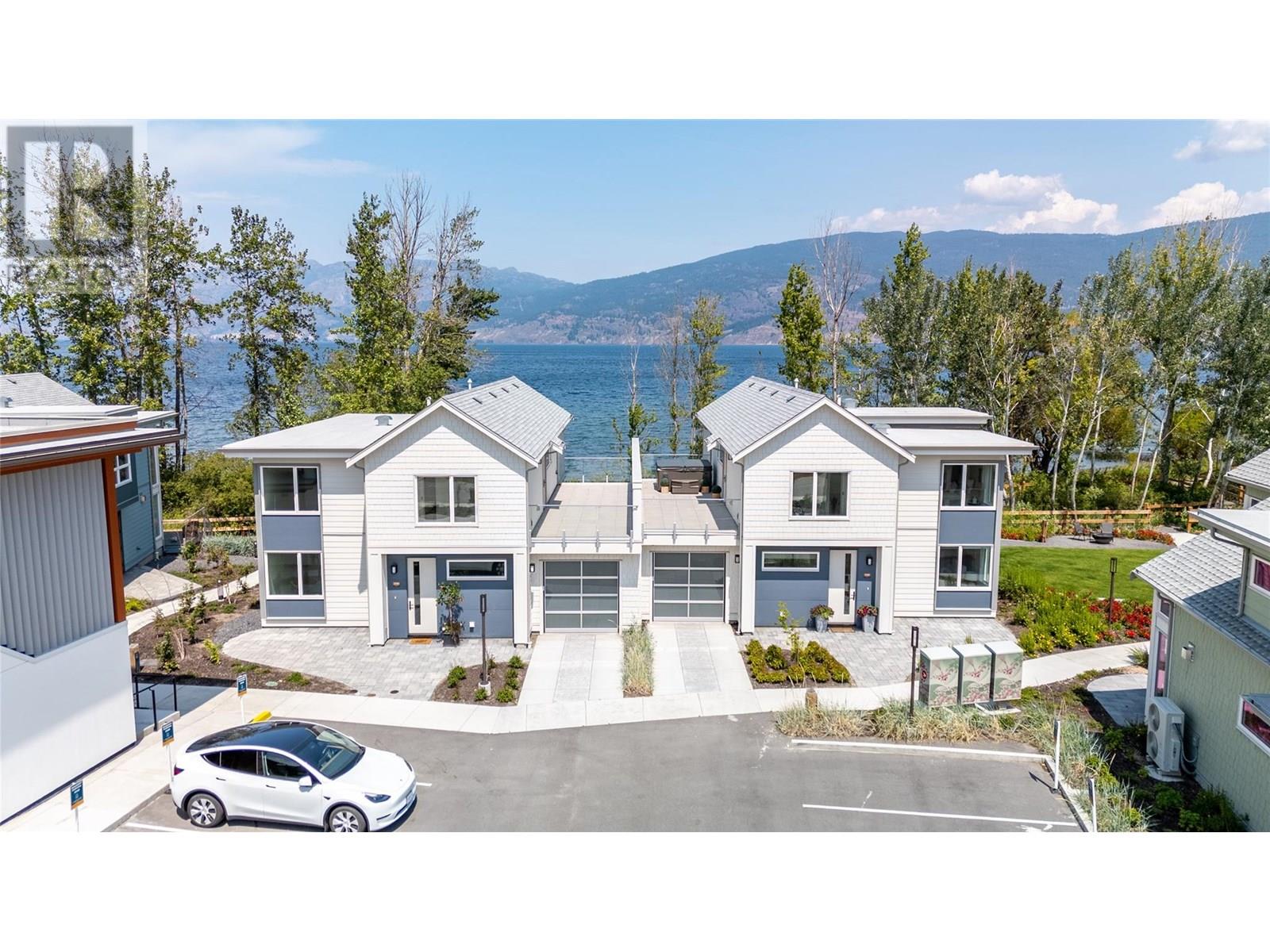 3080 Landry Crescent, summerland, British Columbia