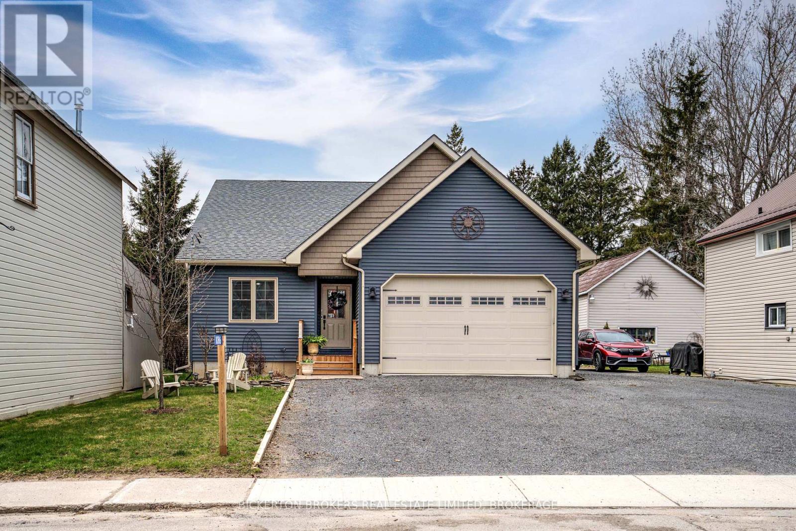 1086 Prince Street, Lansdowne Village, Ontario  K0E 1L0 - Photo 2 - X12246013