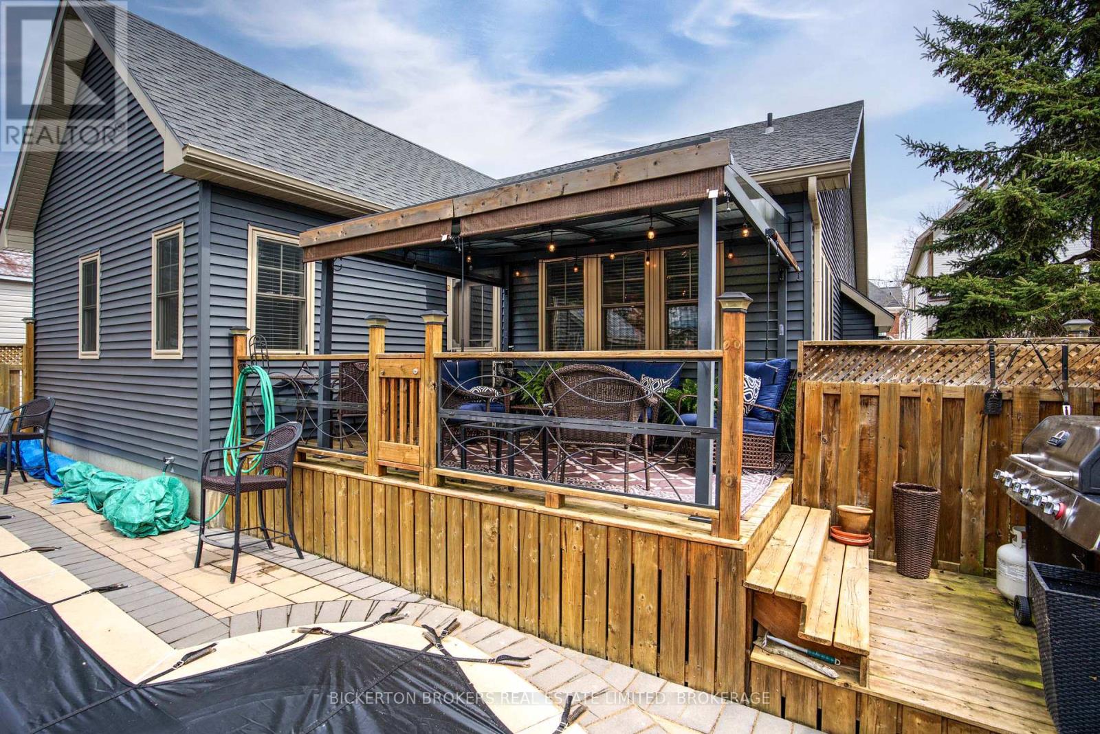1086 Prince Street, Lansdowne Village, Ontario  K0E 1L0 - Photo 4 - X12246013