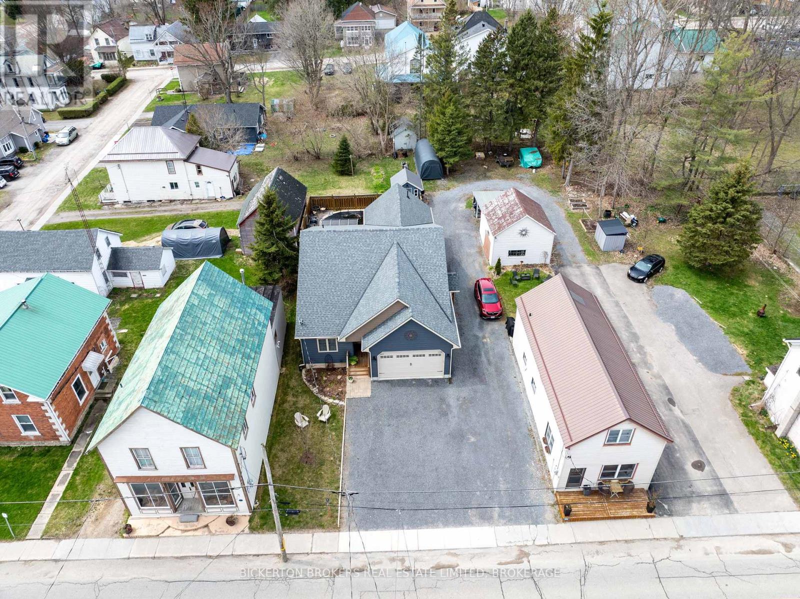 1086 Prince Street, Lansdowne Village, Ontario  K0E 1L0 - Photo 41 - X12246013
