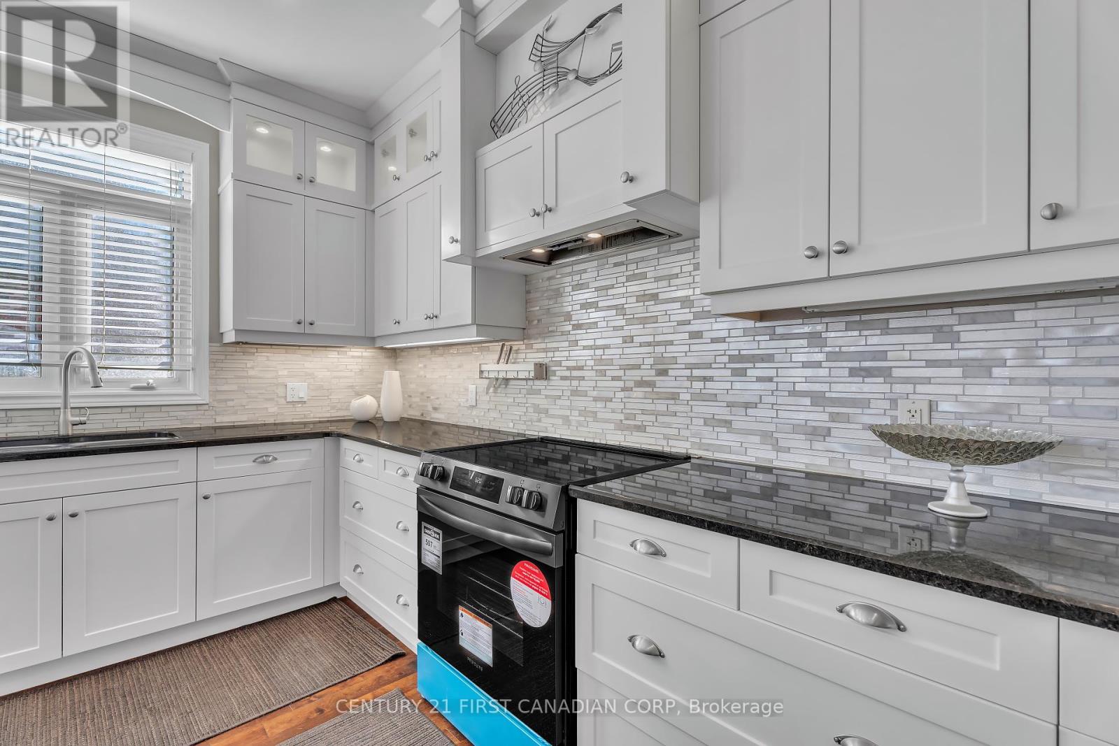 55 - 515 Skyline Avenue, London North, Ontario  N5X 0H4 - Photo 14 - X12246010