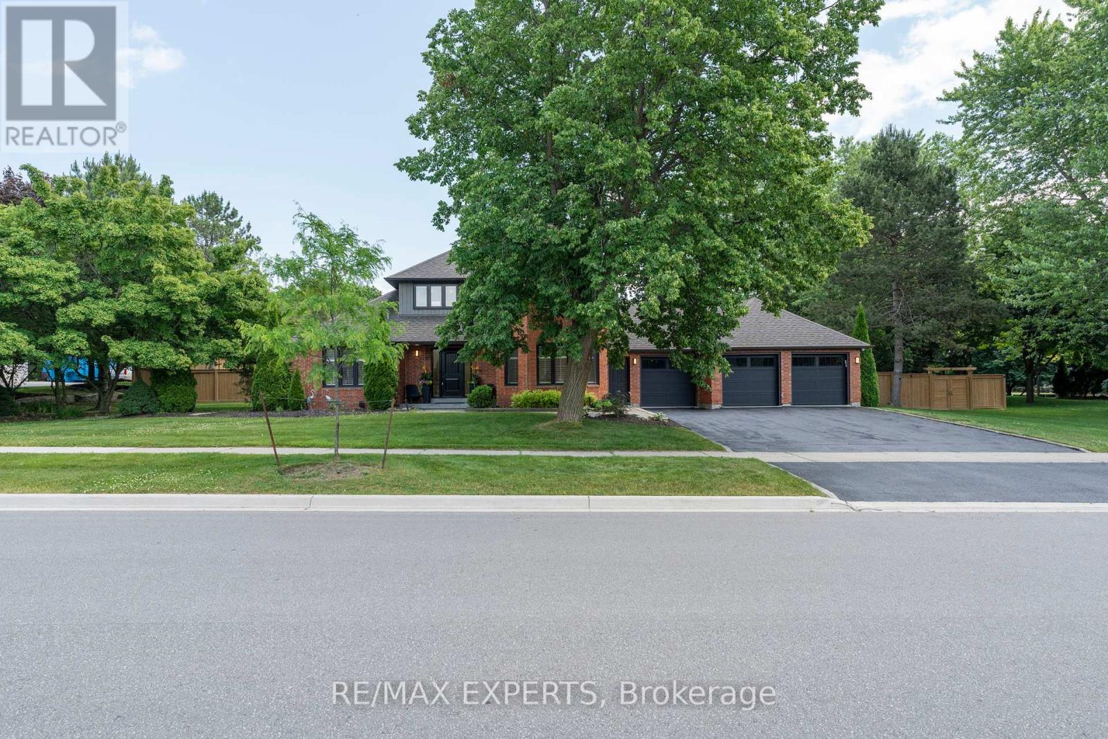 Property at 21 MCCUTCHEON AVENUE image 1