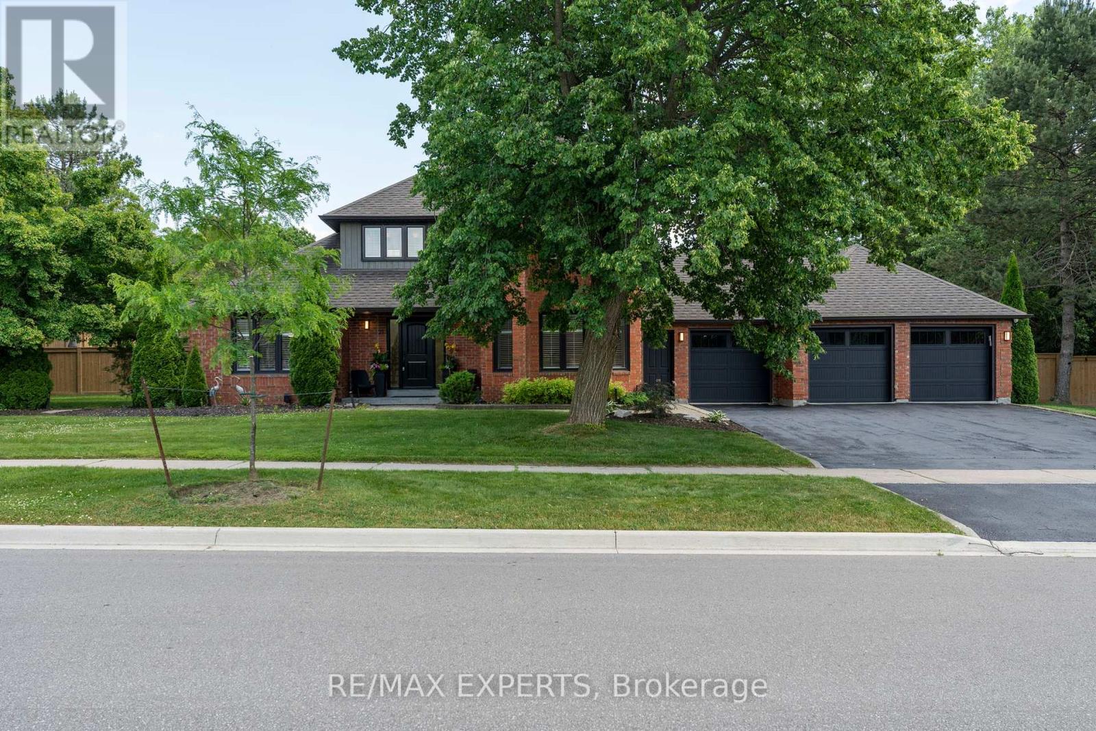 Property at 21 MCCUTCHEON AVENUE image 3