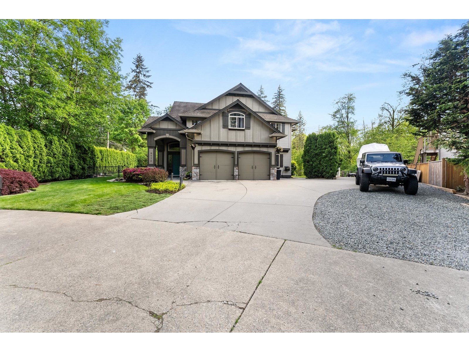 Property at 9773 208 STREET image 4