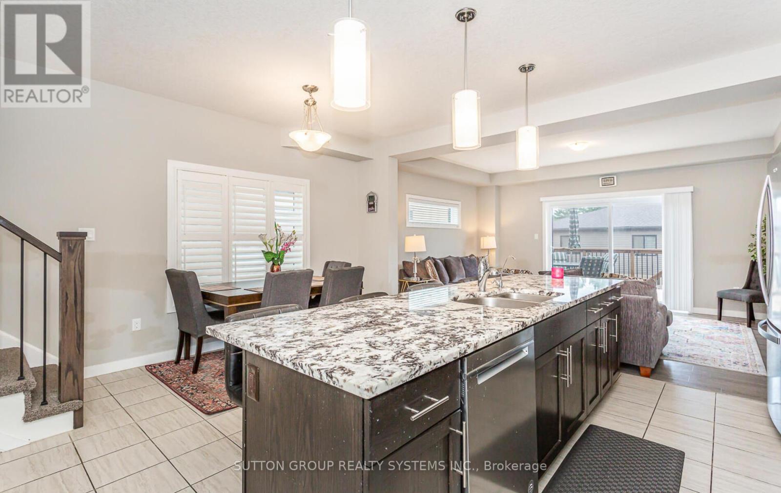 917 Robert Ferrie Drive, Kitchener, Ontario  N2R 0P2 - Photo 16 - X12246038
